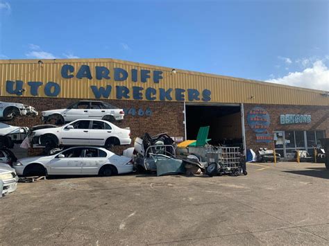 Cardiff auto wreckers  Open